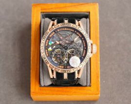 Picture of Roger Dubuis Watch _SKU807978919361501